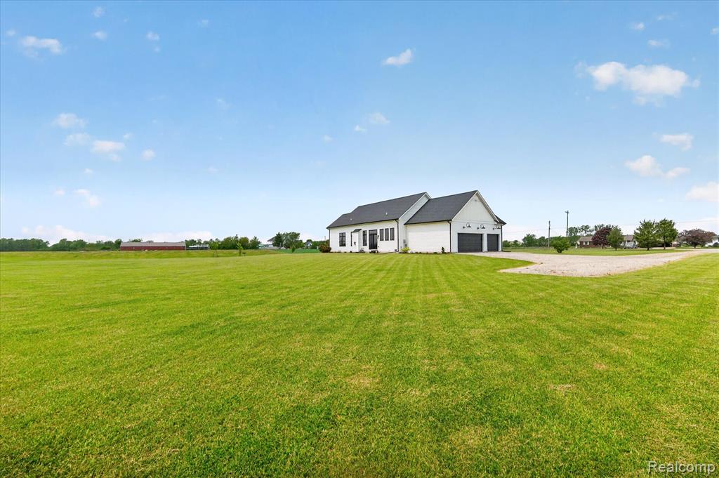 2170 East Labo Road Carleton, MI 48117 - Photo 42 of 52