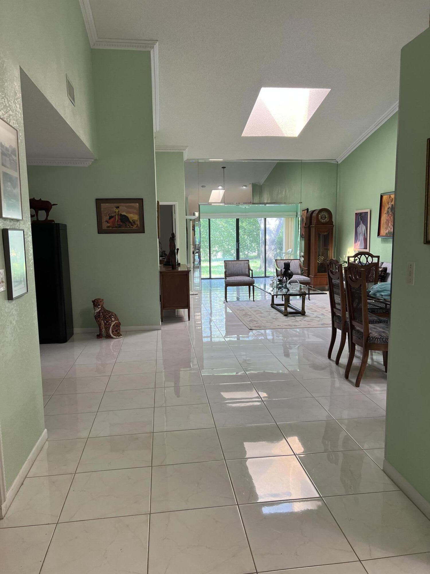 8389 Springlake Drive, Unit A Boca Raton, FL 33496 - Photo 3 of 17 8389 Springlake Dr A