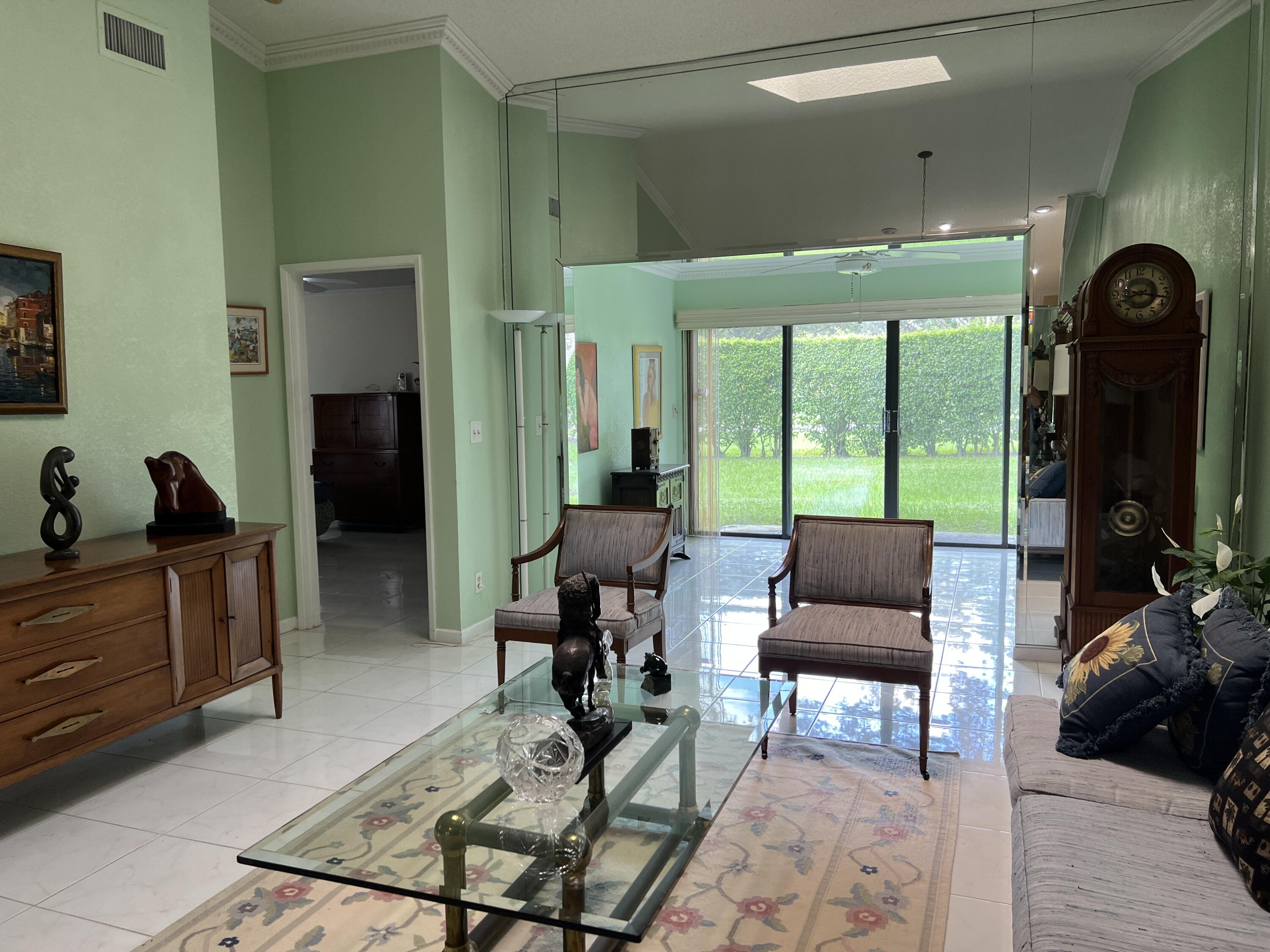 8389 Springlake Drive, Unit A Boca Raton, FL 33496 - Photo 5 of 17 8389 Springlake Dr A