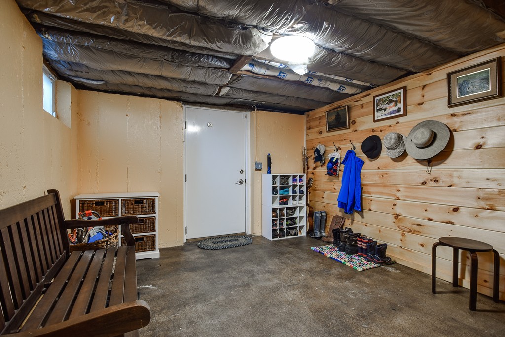 8 Bryant Road Framingham, MA 01701 - Photo 20 of 25 Gallery Image 20