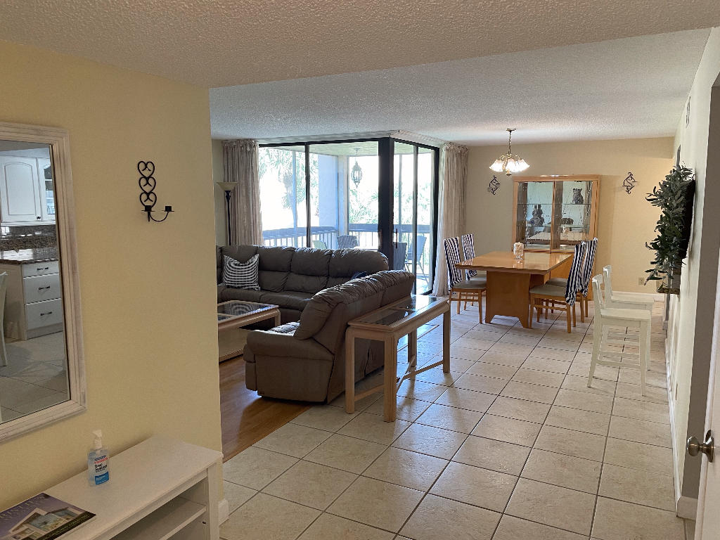 955 Dotterel Road, Unit 2302 Delray Beach, FL 33444 - Photo 2 of 12 01