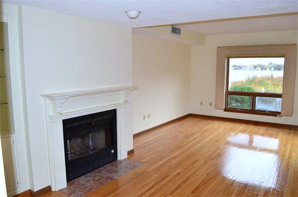 77 Harbourside Road, Unit 77 Quincy, MA 02171 - Photo 4 of 30 Gallery Image 4