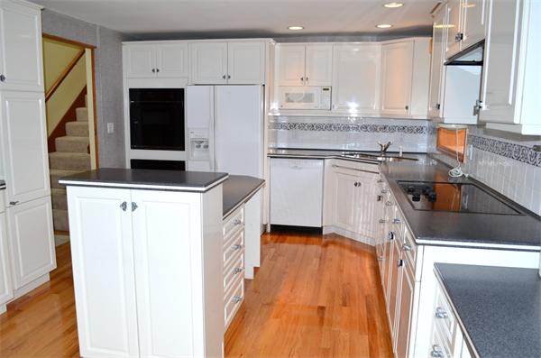 77 Harbourside Road, Unit 77 Quincy, MA 02171 - Photo 10 of 30 Gallery Image 10