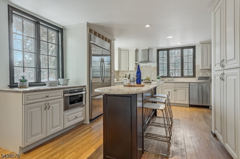 90 Whitney Road Short Hills, NJ 07078 - Photo 16 of 38