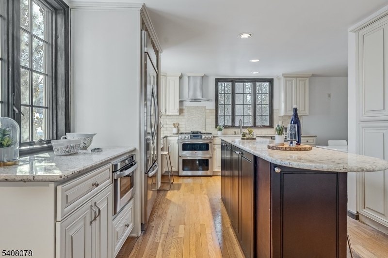 90 Whitney Road Short Hills, NJ 07078 - Photo 18 of 38