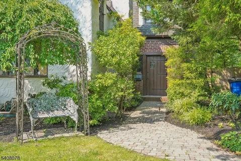 $1,750,000 | 90 Whitney Road, Short Hills, NJ 07078