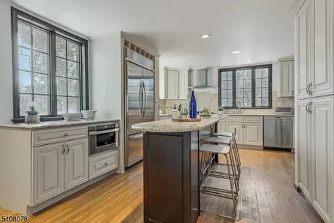 $1,750,000 | 90 Whitney Road, Short Hills, NJ 07078