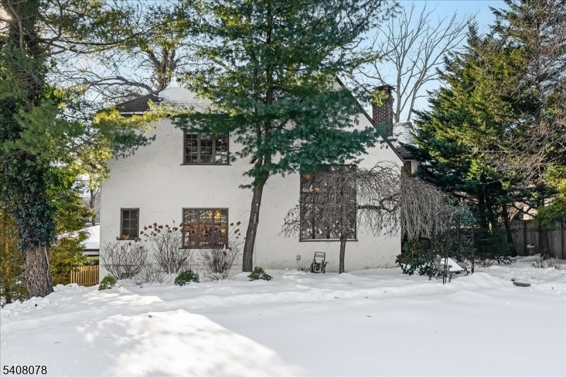 90 Whitney Road Short Hills, NJ 07078 - Photo 4 of 38