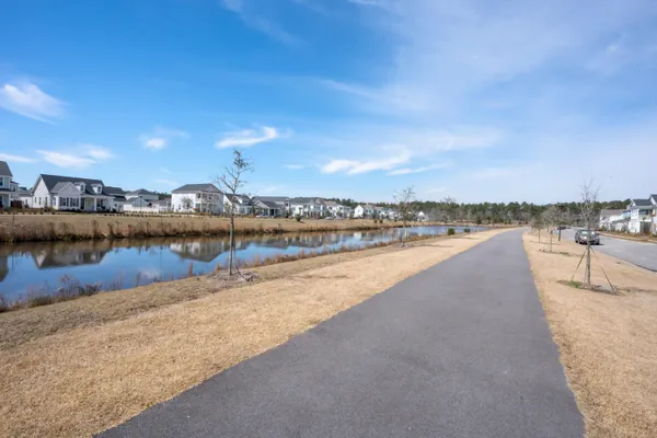 $2,500 | 312 Eclipse Street, Summerville, SC 29486