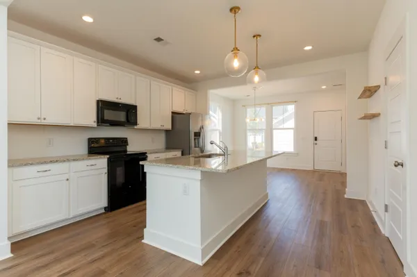 $2,500 | 312 Eclipse Street, Summerville, SC 29486