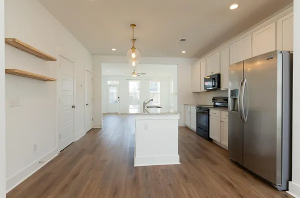 $2,500 | 312 Eclipse Street, Summerville, SC 29486