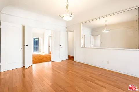 $1,995,000 | 2054 Manning Avenue, Los Angeles, CA 90025