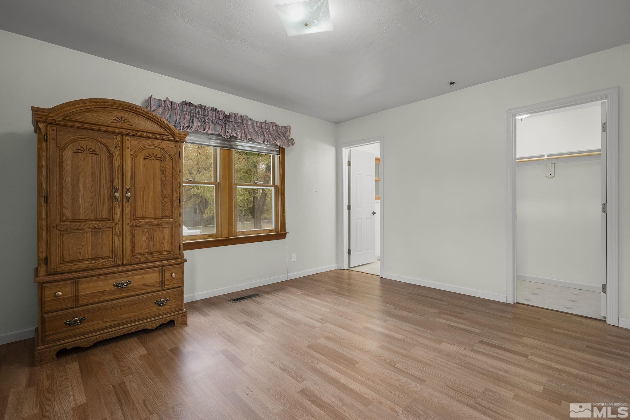 833 Gear Street Reno, NV 89503 - Photo 7 of 21 Photo 7