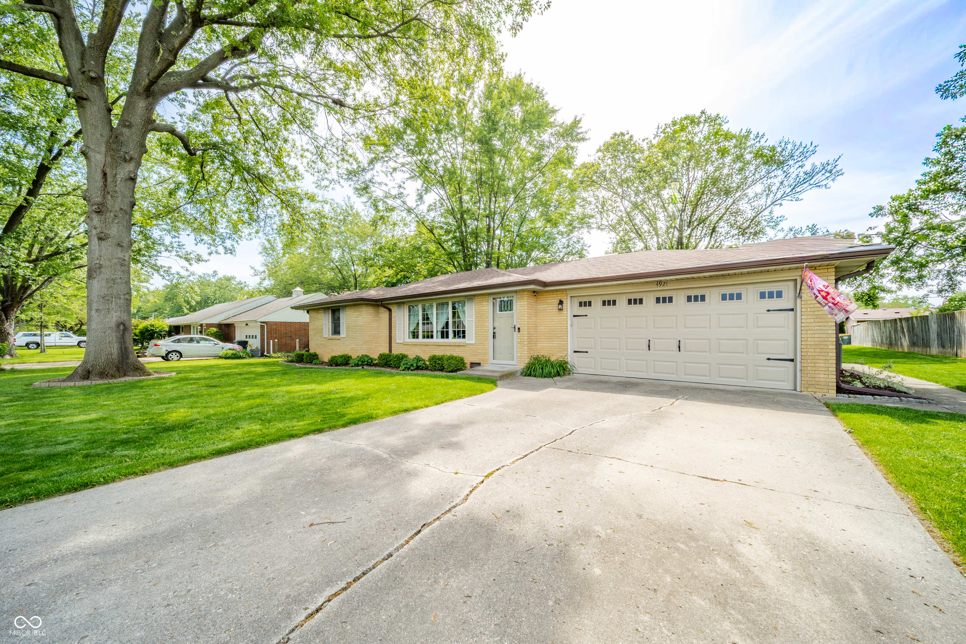 4921 Pearl Street Anderson, IN 46013 - Photo 2 of 30