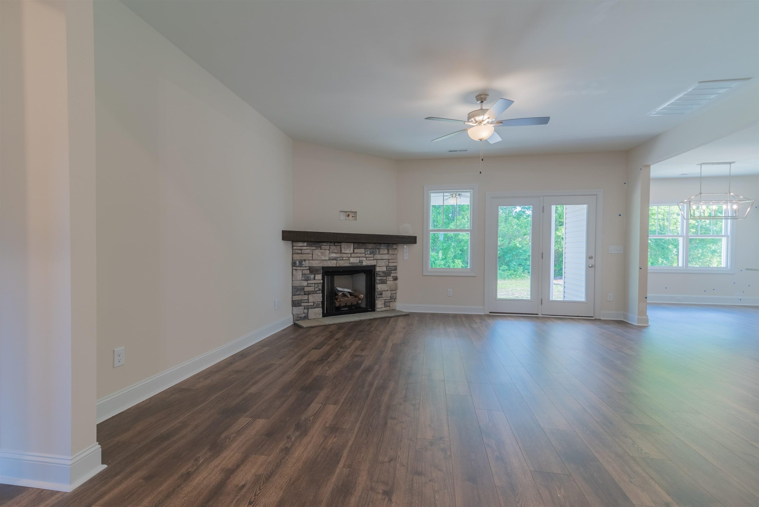 49 Cedarbrook Drive Benson, NC 27504 - Photo 4 of 39 Photo 4