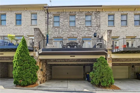 $850,000 | 3668 Brookhaven Manor Crossing Northeast, Atlanta, GA 30319