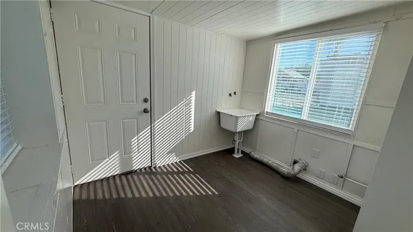 $2,300 | 2240 West Darby Street, San Bernardino, CA 92407
