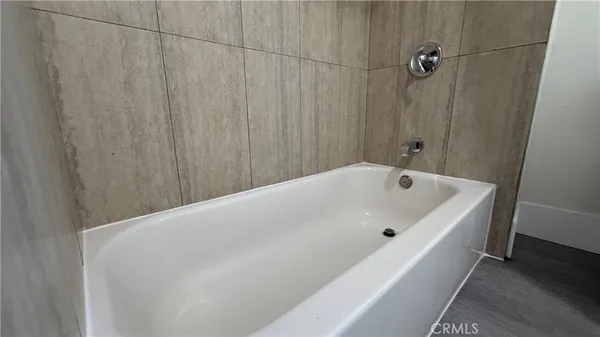 $2,300 | 2240 West Darby Street, San Bernardino, CA 92407