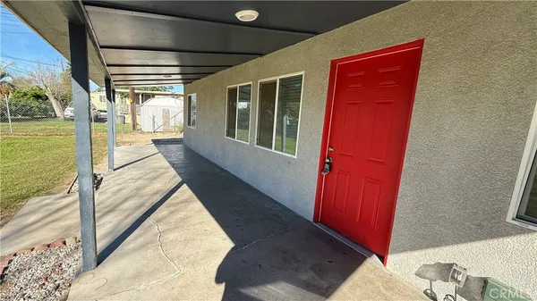 $2,300 | 2240 West Darby Street, San Bernardino, CA 92407