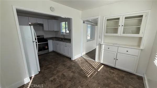 $2,300 | 2240 West Darby Street, San Bernardino, CA 92407