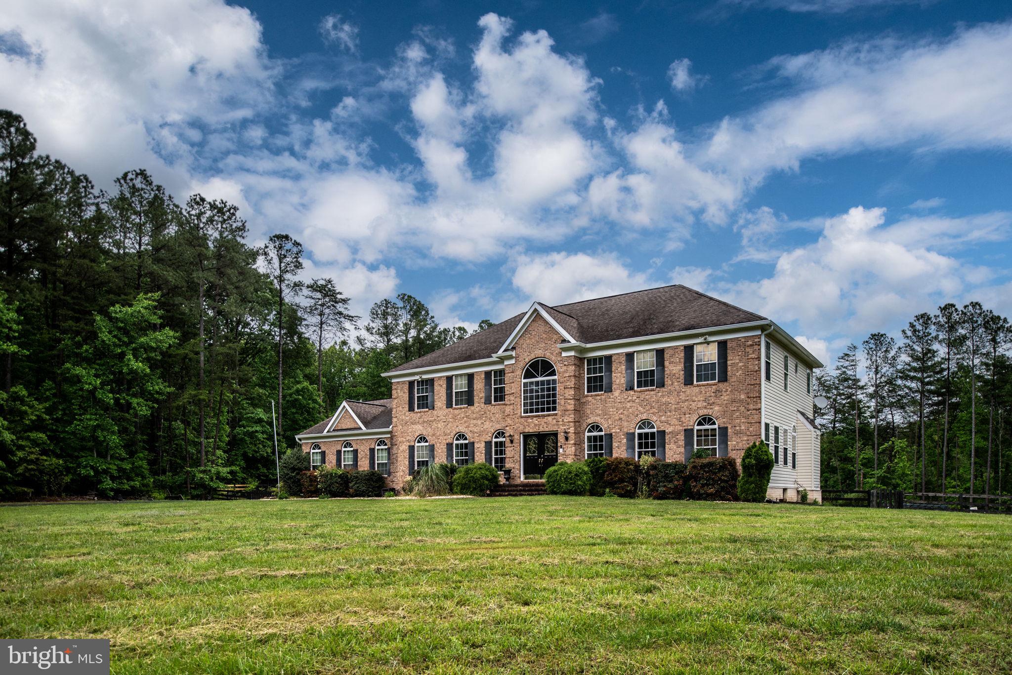 4 Riva Ridge Drive Stafford, VA 22556 - Photo 17 of 96 Stunning home has 5 beds & 4.5 baths