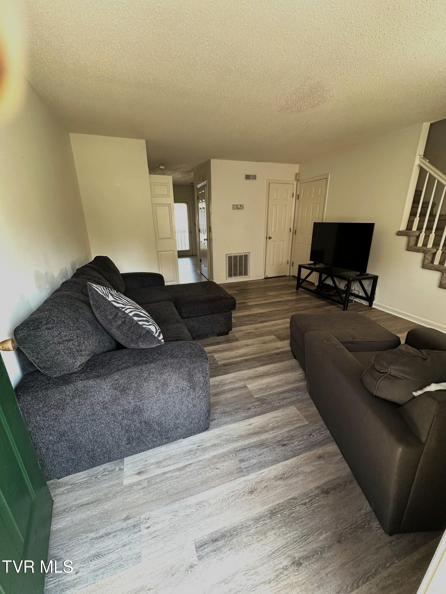 609 Spring Hill Road, Unit 7 Johnson City, TN 37604 - Photo 2 of 25 2