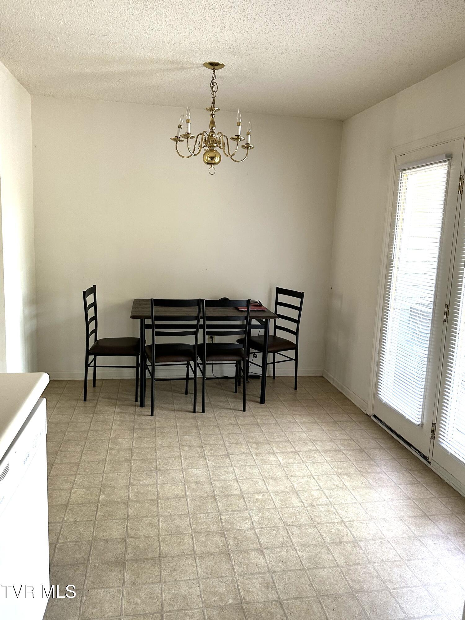 609 Spring Hill Road, Unit 7 Johnson City, TN 37604 - Photo 7 of 25 7
