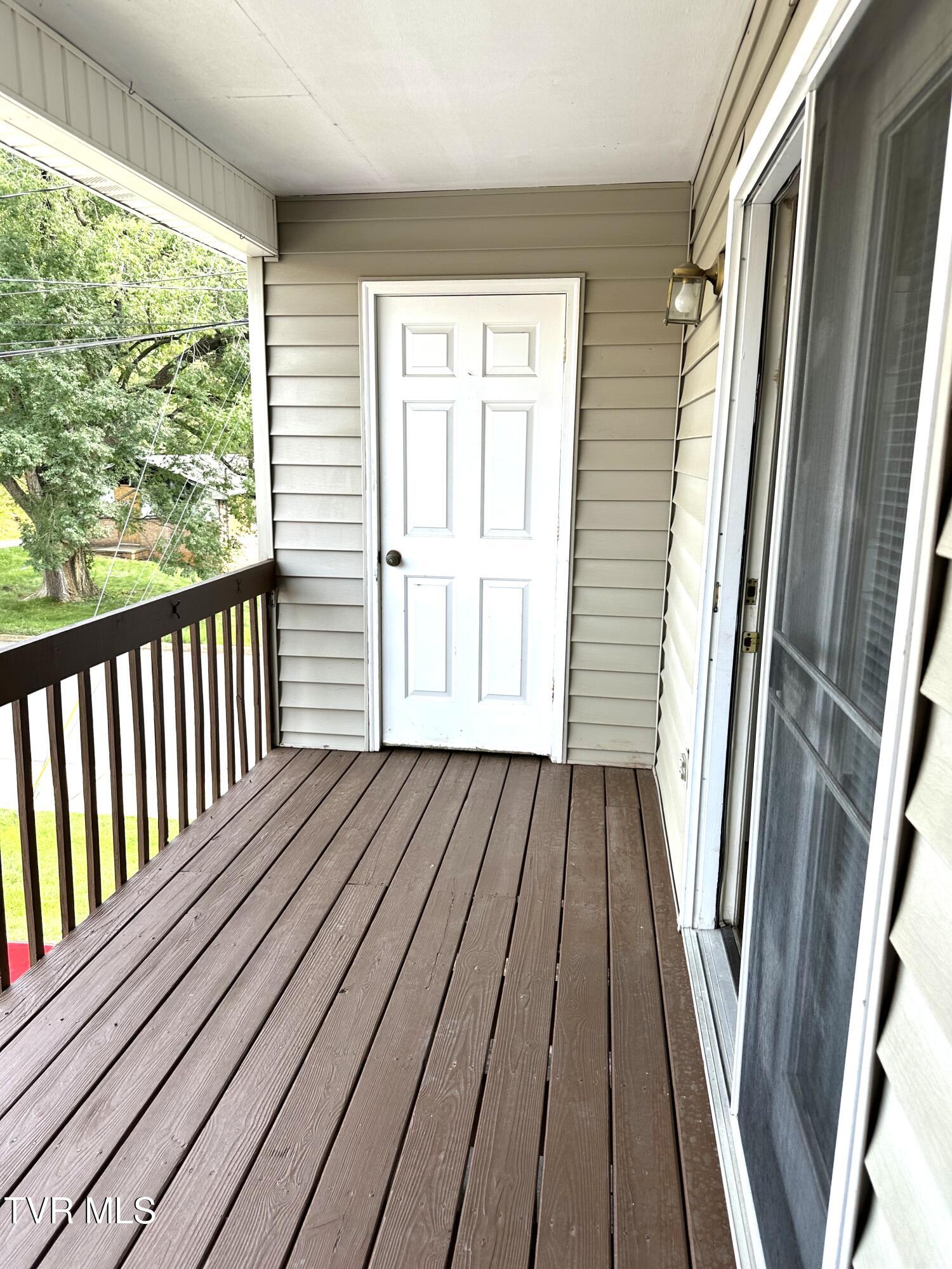 609 Spring Hill Road, Unit 7 Johnson City, TN 37604 - Photo 8 of 25 8