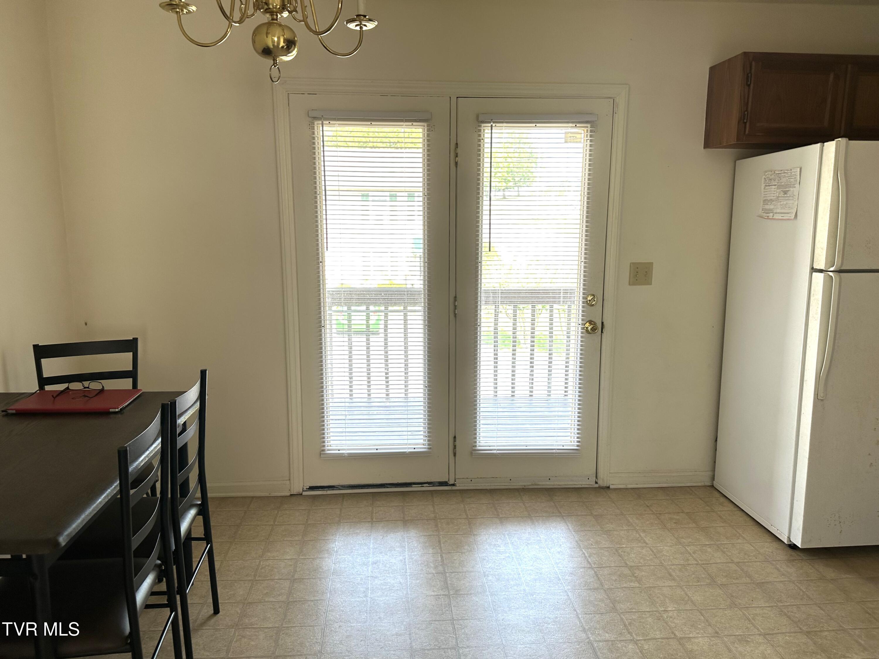 609 Spring Hill Road, Unit 7 Johnson City, TN 37604 - Photo 10 of 25 10