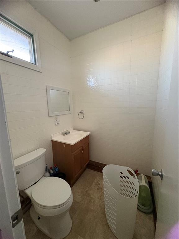 818 Sycamore Street Lacygne, KS 66040 - Photo 23 of 33