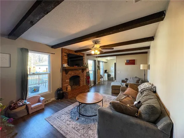 $242,900 | 818 Sycamore Street, Lacygne, KS 66040