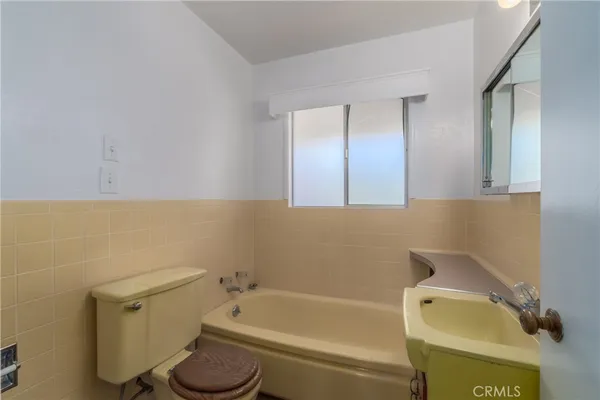 $340,000 | 3216 Lakeshore Boulevard, Nice, CA 95485