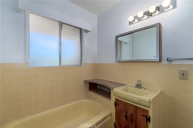 $340,000 | 3216 Lakeshore Boulevard, Nice, CA 95485