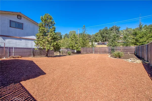 $340,000 | 3216 Lakeshore Boulevard, Nice, CA 95485