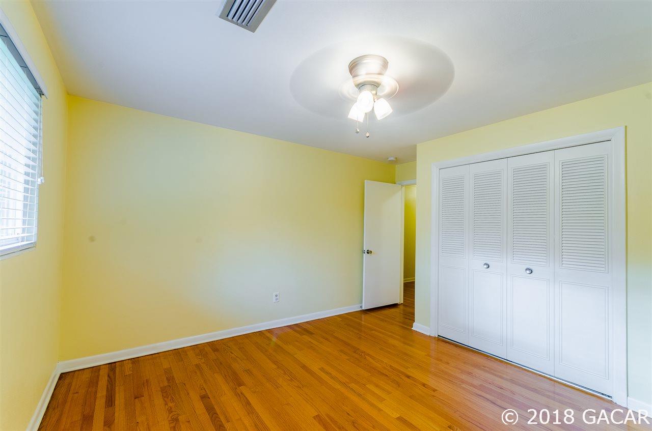 327 Southwest 40th Street Gainesville, FL 32607 - Photo 20 of 22 Gallery Image 20