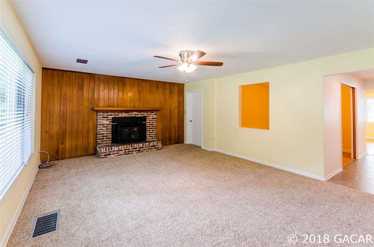 327 Southwest 40th Street Gainesville, FL 32607 - Photo 10 of 22 Gallery Image 10