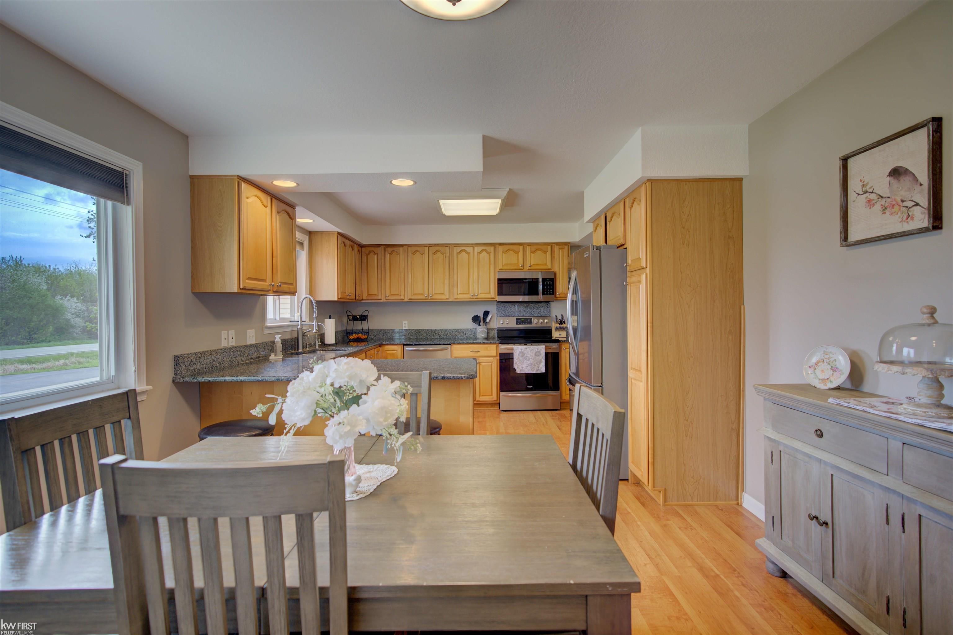 9225 Perry Road Grand Blanc, MI 48439 - Photo 7 of 52