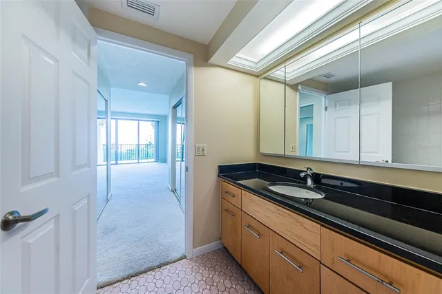 $3,400 | 8 Belleview Boulevard, Unit 601, Belleair, FL 33756