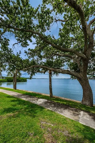 $3,400 | 8 Belleview Boulevard, Unit 601, Belleair, FL 33756