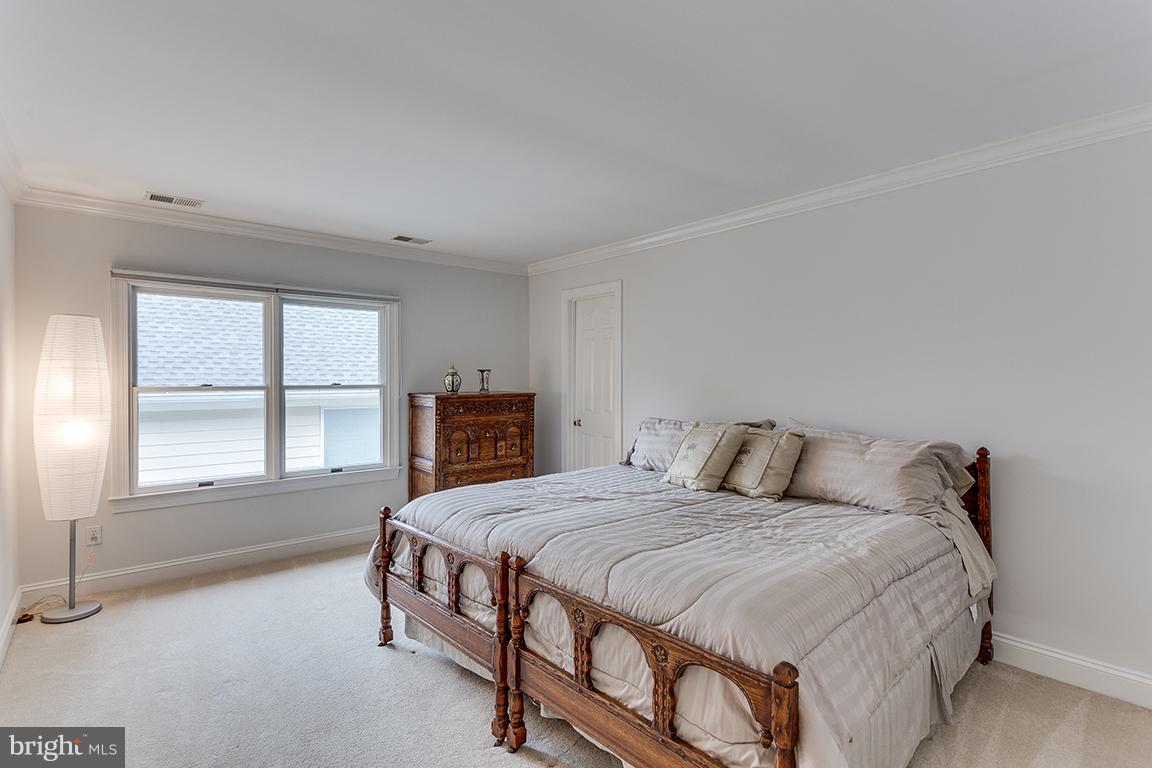 8002 Overhill Road Bethesda, MD 20814 - Photo 23 of 30 Bedroom