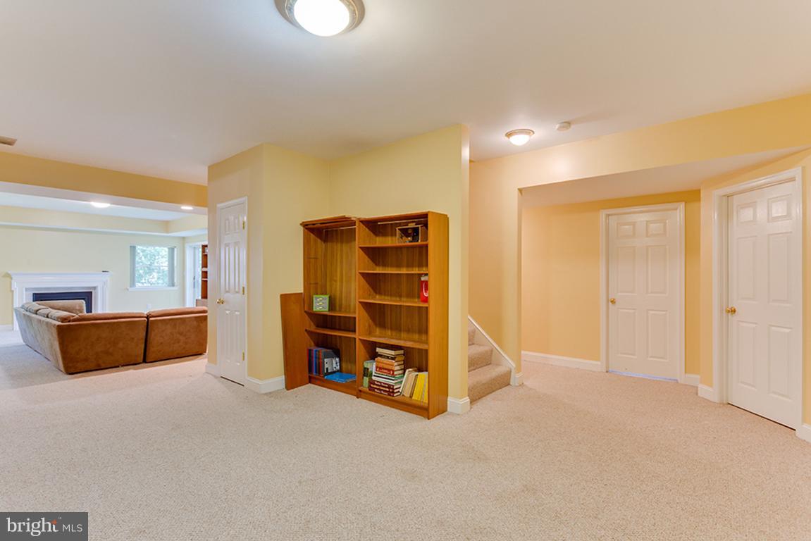 8002 Overhill Road Bethesda, MD 20814 - Photo 26 of 30 Basement with bedroom and full bath