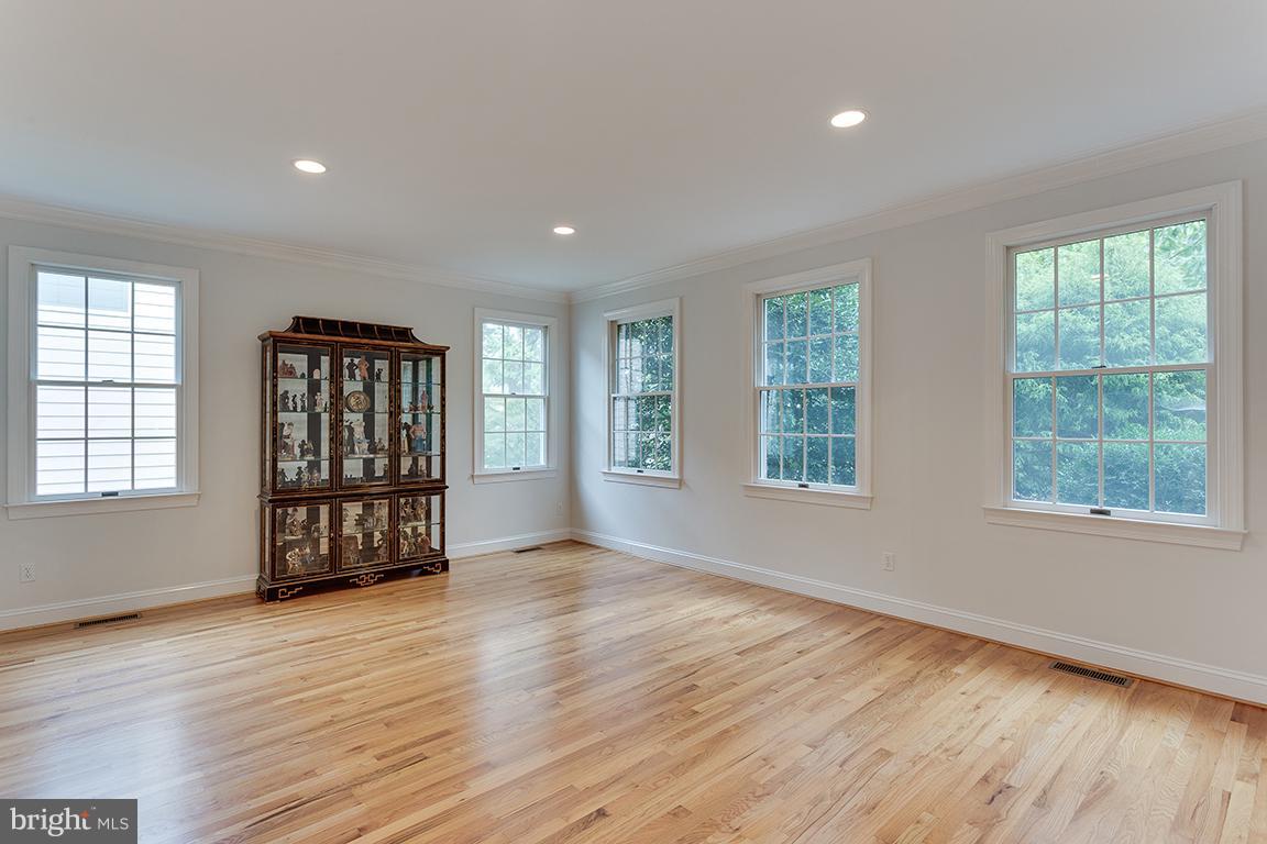 8002 Overhill Road Bethesda, MD 20814 - Photo 5 of 30 Formal Living Room
