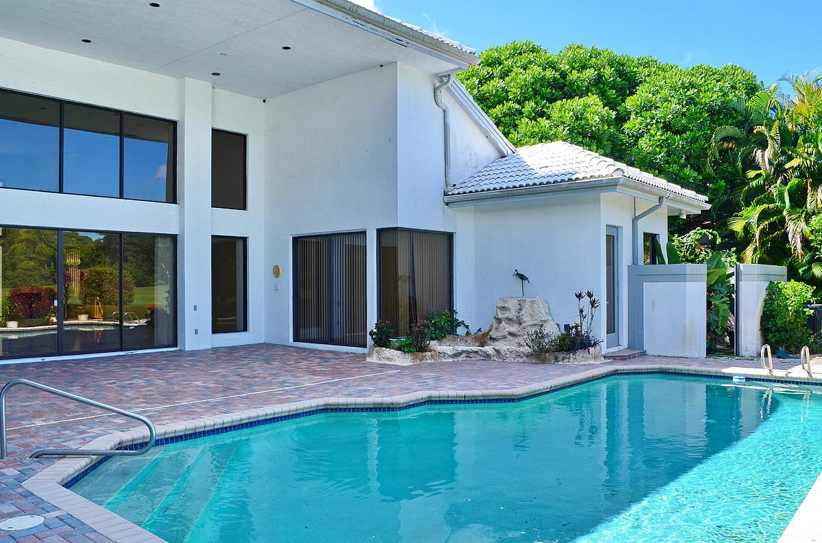 7132 Queenferry Circle Boca Raton, FL 33496 - Photo 6 of 20 poollanai2_1200