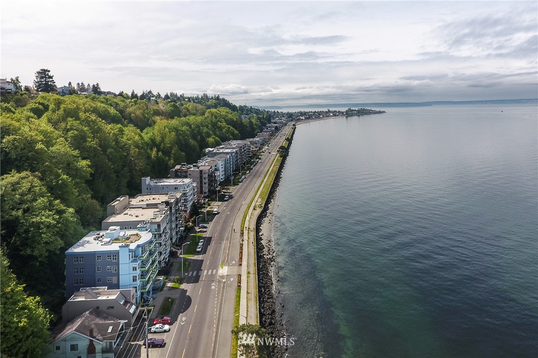 1374 Alki Avenue Southwest, Unit 400 Seattle, WA 98116 - Photo 22 of 24
