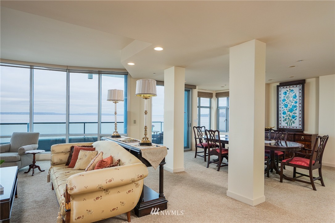 1374 Alki Avenue Southwest, Unit 400 Seattle, WA 98116 - Photo 6 of 24