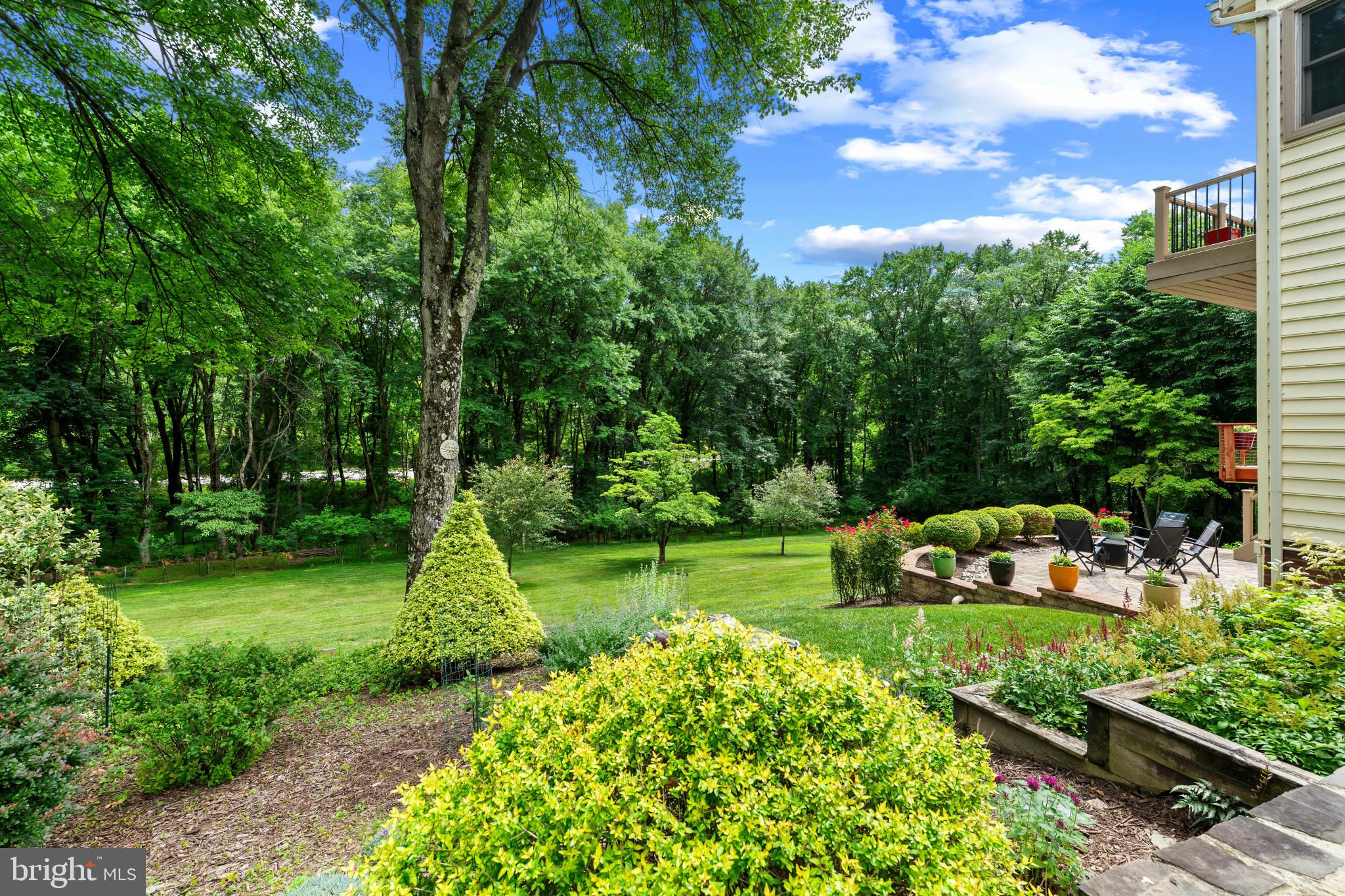 10821 Braeburn Road Columbia, MD 21044 - Photo 59 of 64 a view of a park with large trees