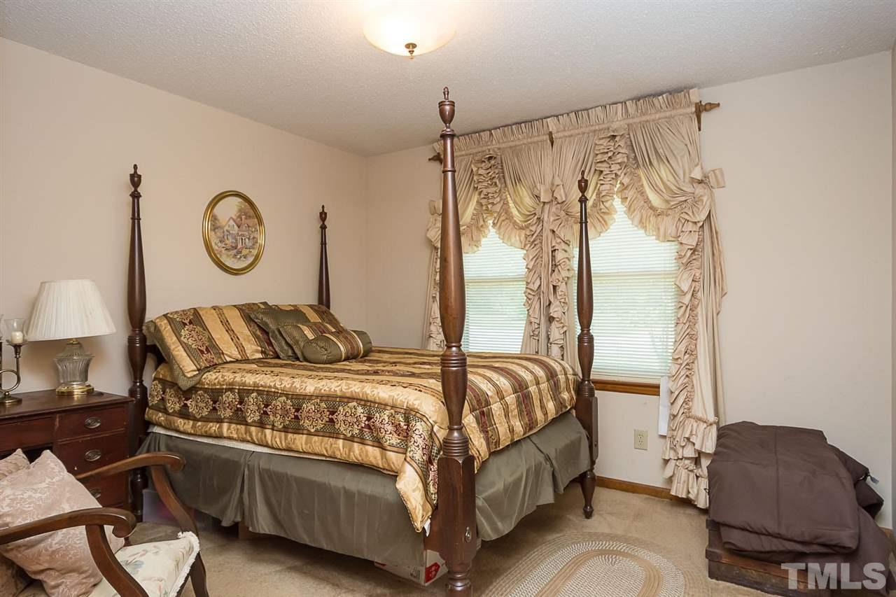 304 Rand Road Raleigh, NC 27603 - Photo 6 of 23