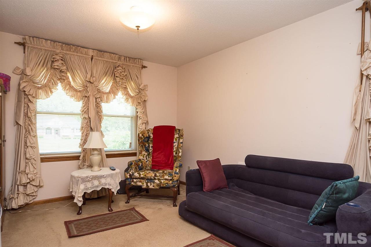 304 Rand Road Raleigh, NC 27603 - Photo 7 of 23