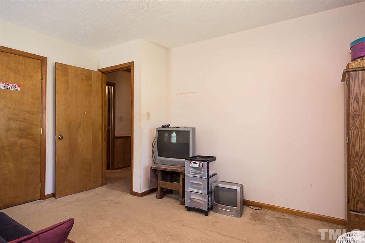 304 Rand Road Raleigh, NC 27603 - Photo 8 of 23