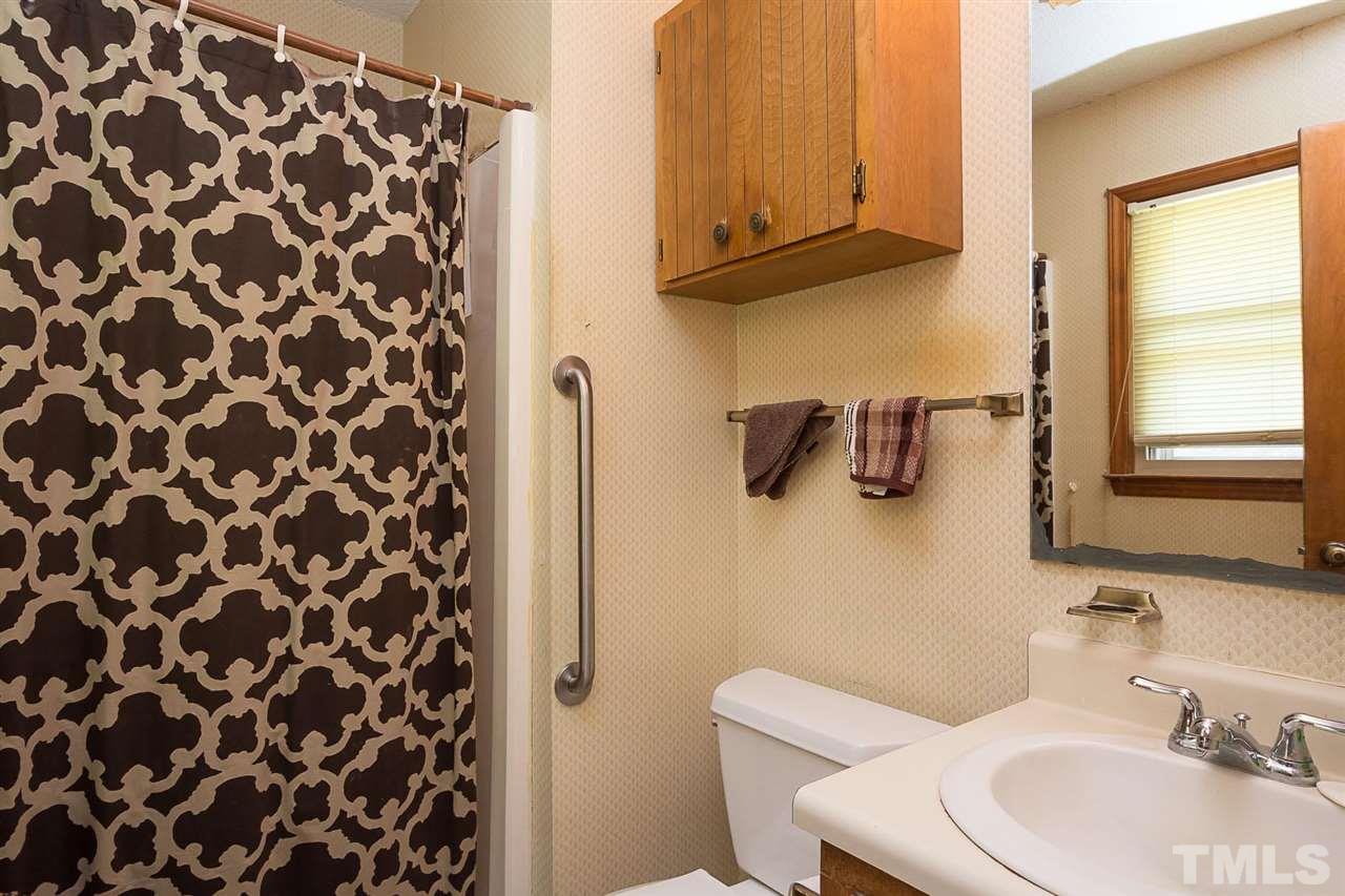 304 Rand Road Raleigh, NC 27603 - Photo 10 of 23